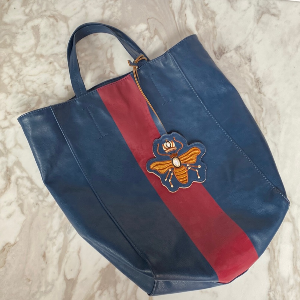 Saks Fifth Avenue Navy Blue Tote with Red Stripe & Bee Patch